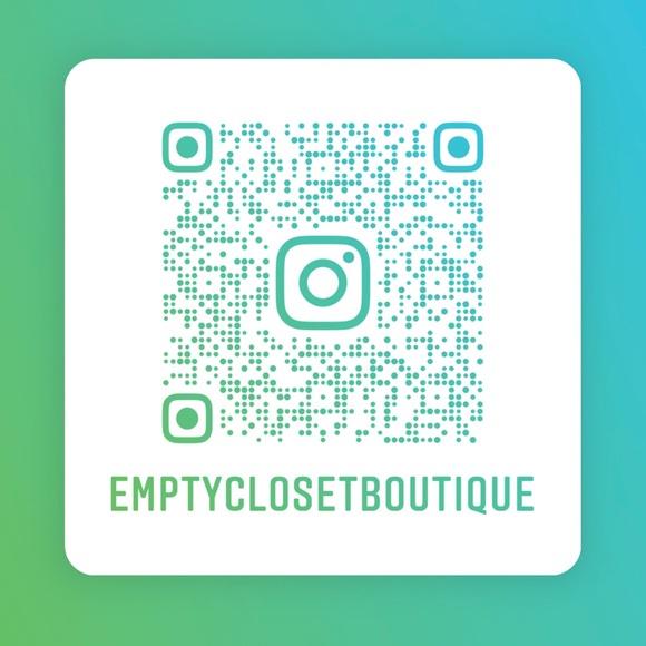 Meet your Posher, Empty Closet Boutique - Picture 4 of 6